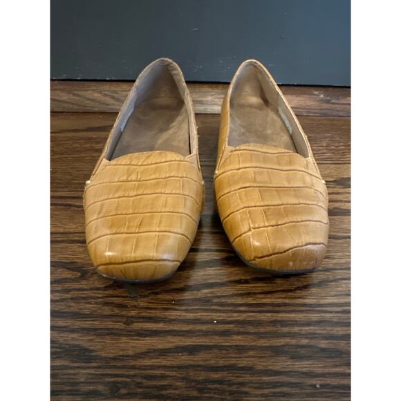 Vionic Dolores Croc Embossed Low Wedge Slip On Loafers Size 6.5 - Picture 3 of 8